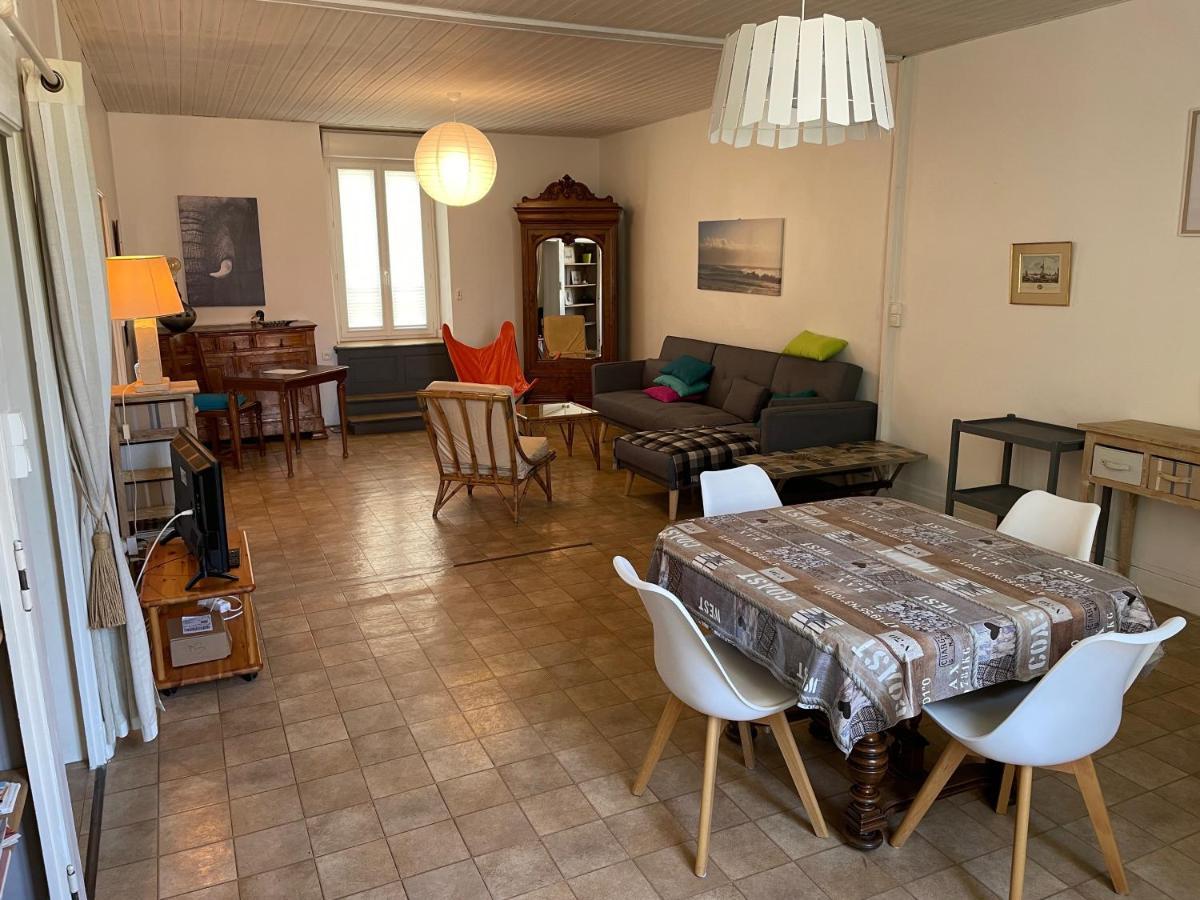 Maison De Famille Aux Sables D'Olonne レ・サ​​ーブル・ドロンヌ エクステリア 写真